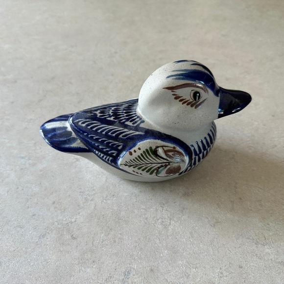 Vintage Tonala MEXICAN HAND PAINTED POTTERY CERAMIC DUCK 4.5” H x 7